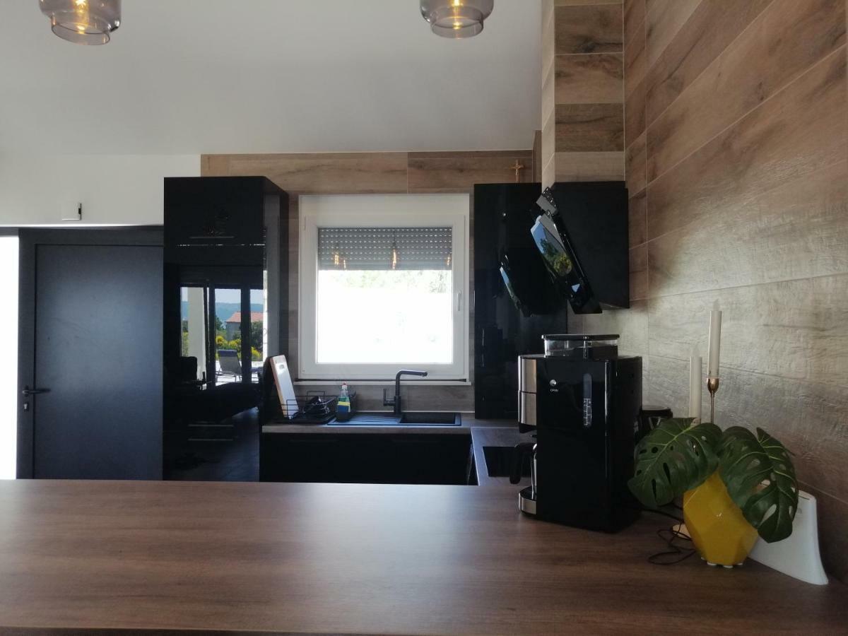 Villa Orao Kaštel Novi エクステリア 写真